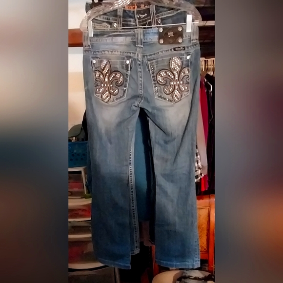 Miss Me Denim - Miss Me JP6220B Embellished  Fleur De Lis Bootcut Jeans